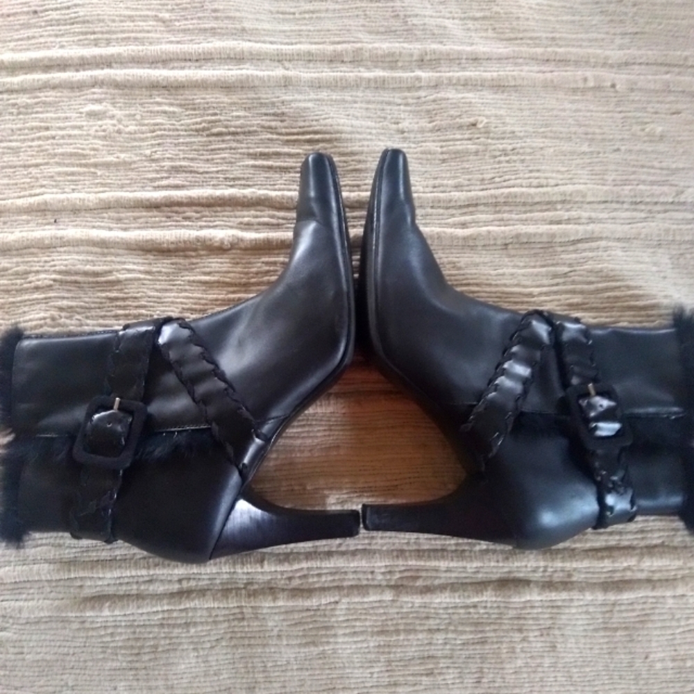 Black Ankle Boots with Square Toe and Glossy Finish - Picture 3 of 11